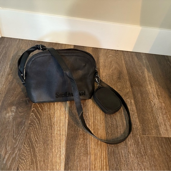 Steven Madden Black Crossbody Bag - Picture 8 of 8